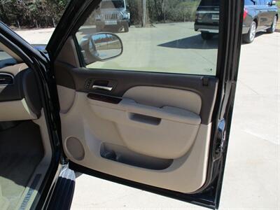 2012 Chevrolet Tahoe 1500 LTZ   - Photo 20 - Santa Fe, TX 77510