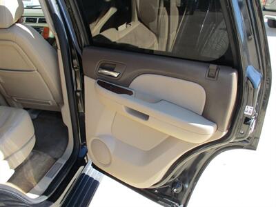 2012 Chevrolet Tahoe 1500 LTZ   - Photo 17 - Santa Fe, TX 77510