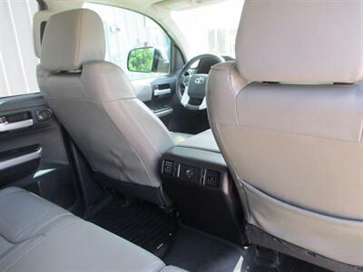 2016 Toyota Tundra CREWMAX LIMITED   - Photo 21 - Santa Fe, TX 77510