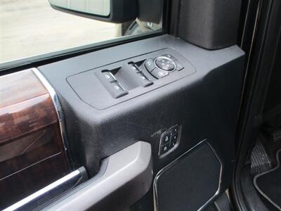 2015 Ford F-150 Platinum   - Photo 10 - Santa Fe, TX 77510
