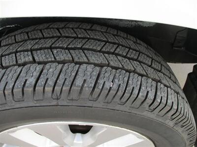 2014 Toyota Sequoia PLATINUM   - Photo 5 - Santa Fe, TX 77510