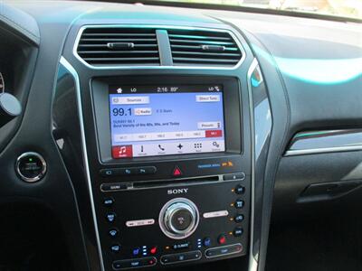 2017 Ford Explorer PLATINUM - Photo 14 - Santa Fe, TX 77510