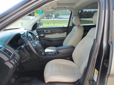2017 Ford Explorer PLATINUM - Photo 7 - Santa Fe, TX 77510