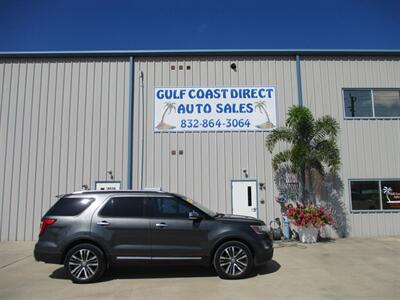 2017 Ford Explorer PLATINUM - Photo 2 - Santa Fe, TX 77510
