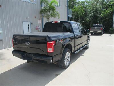 2017 Ford F-150 SUPERCREW - Photo 4 - Santa Fe, TX 77510