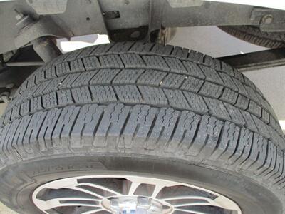 2013 Toyota Tundra CREWMAX SR5   - Photo 6 - Santa Fe, TX 77510