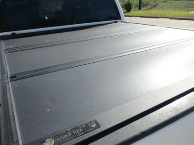 2013 Toyota Tundra CREWMAX SR5   - Photo 5 - Santa Fe, TX 77510