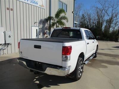 2013 Toyota Tundra CREWMAX SR5   - Photo 4 - Santa Fe, TX 77510