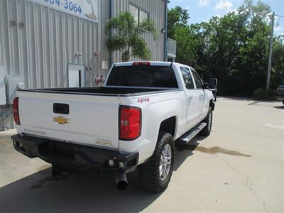 2015 Chevrolet Silverado 2500 HIGH COUNTRY - Photo 4 - Santa Fe, TX 77510