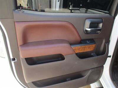 2015 Chevrolet Silverado 2500 HIGH COUNTRY - Photo 12 - Santa Fe, TX 77510