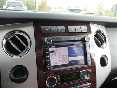 2013 Ford Expedition XLT   - Photo 9 - Santa Fe, TX 77510