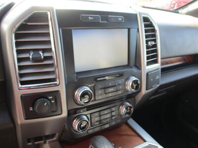 2015 Ford F-150 King Ranch   - Photo 10 - Santa Fe, TX 77510