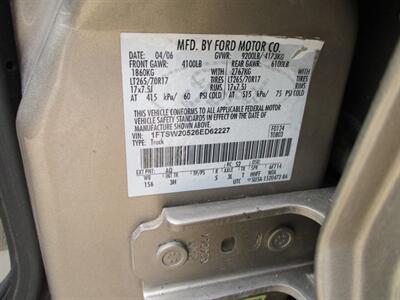 2006 Ford F-250 SUPER DUTY   - Photo 10 - Santa Fe, TX 77510