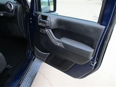 2013 Jeep Wrangler SPORT   - Photo 18 - Santa Fe, TX 77510