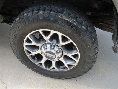 2021 Ford F-250 SUPER DUTY LARIAT - Photo 7 - Santa Fe, TX 77510