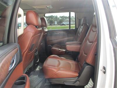2018 Cadillac Escalade ESV ESV PREMIUM LUXURY   - Photo 8 - Santa Fe, TX 77510