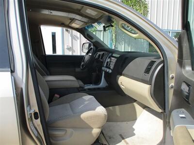 2008 Toyota Tundra CREWMAX   - Photo 14 - Santa Fe, TX 77510