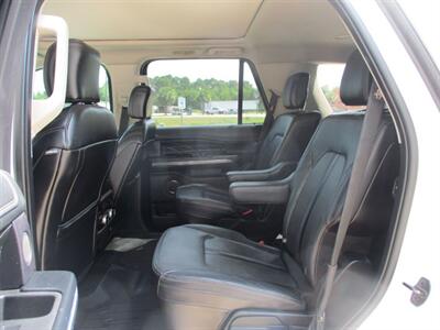 2019 Ford Expedition PLATINUM - Photo 8 - Santa Fe, TX 77510