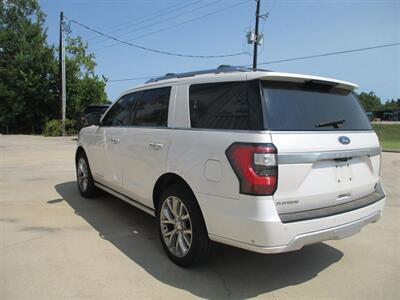 2019 Ford Expedition PLATINUM - Photo 5 - Santa Fe, TX 77510