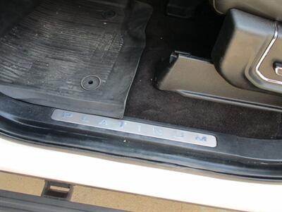 2019 Ford Expedition PLATINUM - Photo 15 - Santa Fe, TX 77510