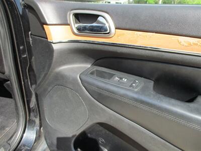 2013 Jeep Grand Cherokee LIMITED   - Photo 10 - Santa Fe, TX 77510