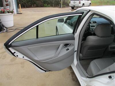 2007 Toyota Camry LE   - Photo 11 - Santa Fe, TX 77510
