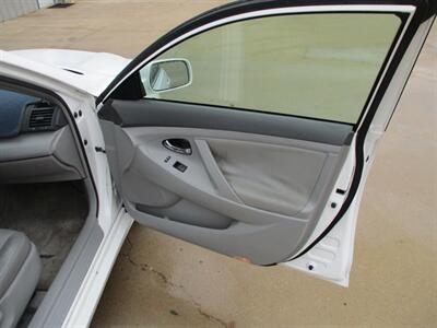 2007 Toyota Camry LE   - Photo 16 - Santa Fe, TX 77510