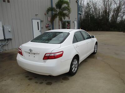 2007 Toyota Camry LE   - Photo 4 - Santa Fe, TX 77510