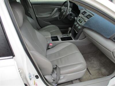 2007 Toyota Camry LE   - Photo 17 - Santa Fe, TX 77510