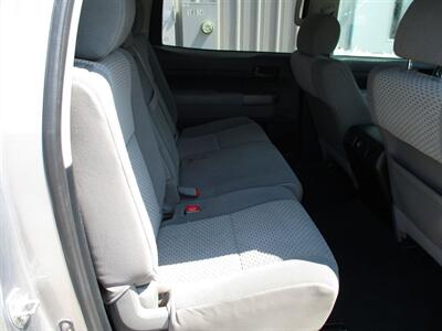 2013 Toyota Tundra CREWMAX SR5   - Photo 16 - Santa Fe, TX 77510