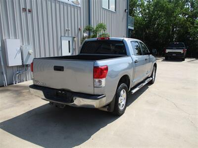 2013 Toyota Tundra CREWMAX SR5   - Photo 4 - Santa Fe, TX 77510