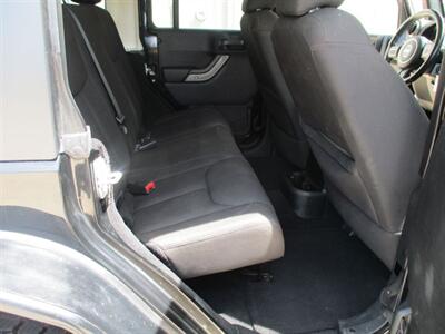 2015 Jeep Wrangler SPORT   - Photo 9 - Santa Fe, TX 77510