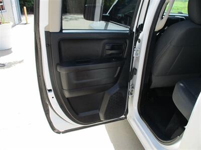 2016 RAM 1500 Tradesman   - Photo 13 - Santa Fe, TX 77510