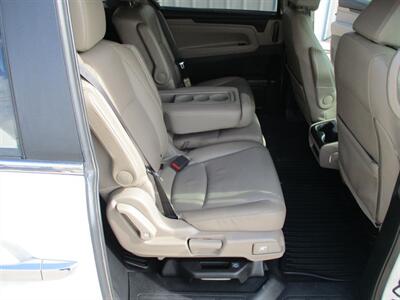 2019 Honda Odyssey EX-L   - Photo 18 - Santa Fe, TX 77510