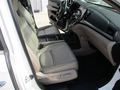 2019 Honda Odyssey EX-L   - Photo 22 - Santa Fe, TX 77510