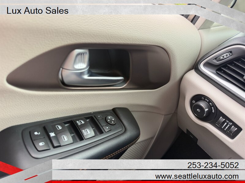 2017 Chrysler Pacifica Touring-L - Photo 31 - Woodinville, WA 98077