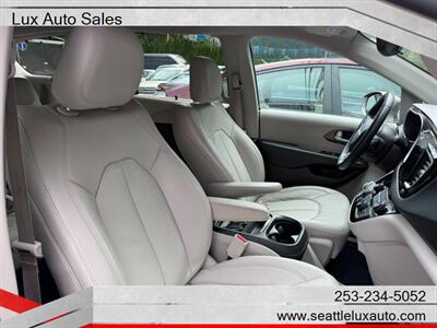 2017 Chrysler Pacifica Touring-L - Photo 18 - Woodinville, WA 98077