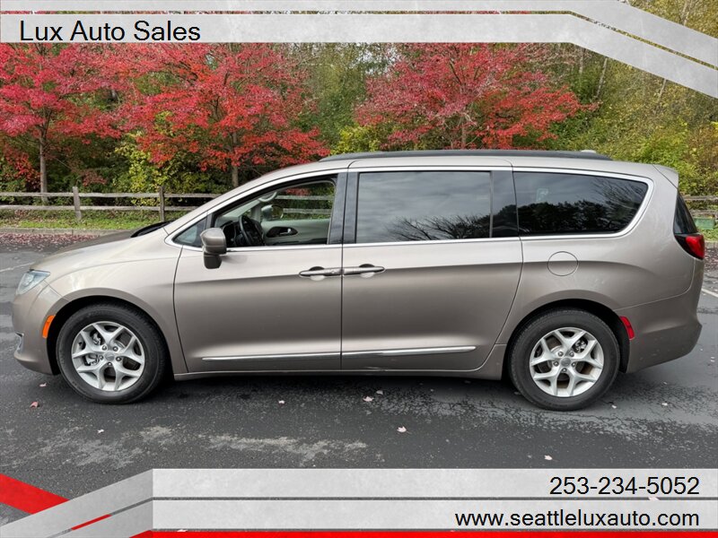 2017 Chrysler Pacifica Touring-L - Photo 3 - Woodinville, WA 98077