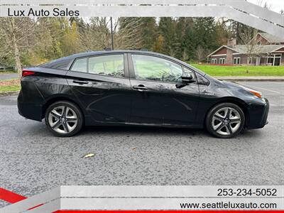 2020 Toyota Prius XLE   - Photo 8 - Woodinville, WA 98077