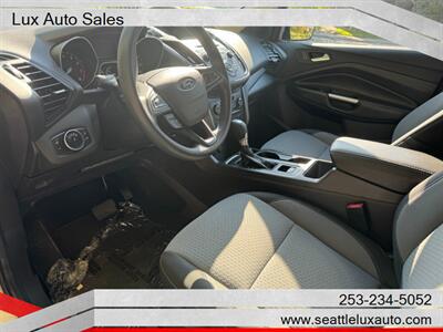 2017 Ford Escape SE   - Photo 16 - Woodinville, WA 98077