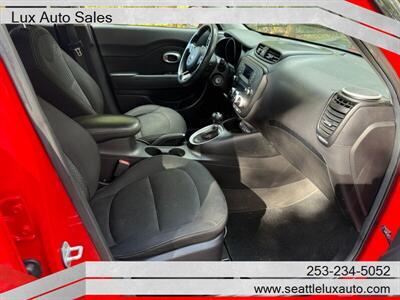 2014 Kia Soul + - Photo 12 - Woodinville, WA 98077