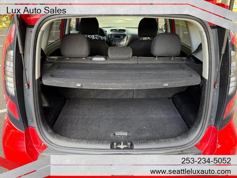2014 Kia Soul + - Photo 16 - Woodinville, WA 98077