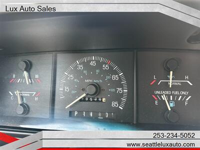 1989 Ford F-150 S   - Photo 11 - Woodinville, WA 98077