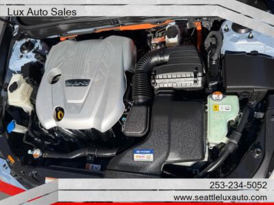 2014 Hyundai SONATA Hybrid Limited   - Photo 22 - Woodinville, WA 98077