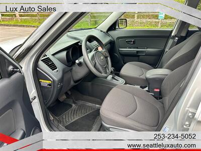 2013 Kia Soul   - Photo 10 - Woodinville, WA 98077