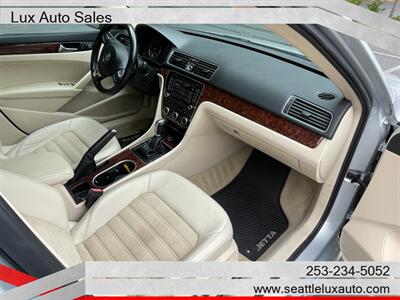 2013 Volkswagen Passat TDI SEL Premium   - Photo 18 - Woodinville, WA 98077