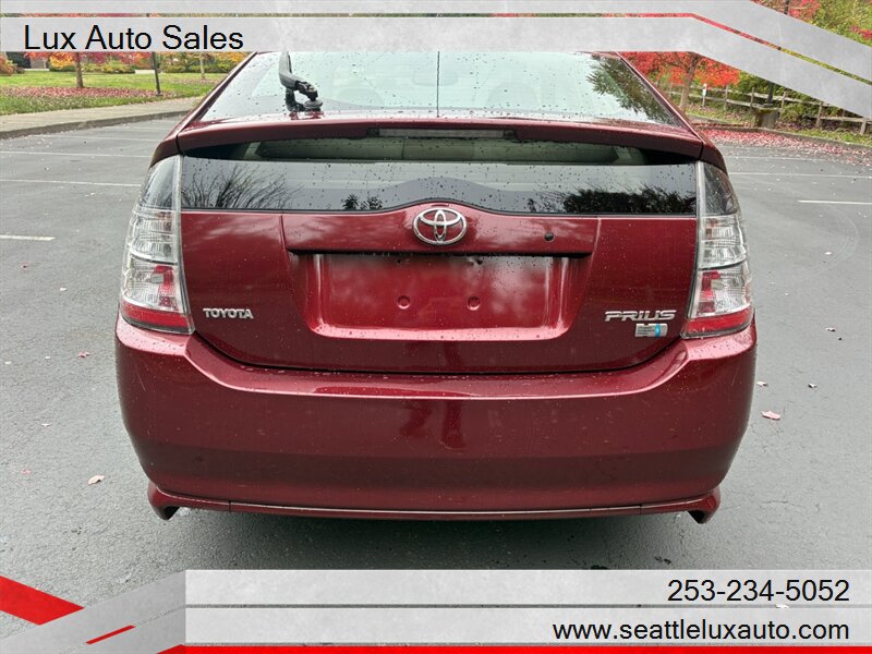 2004 Toyota Prius - Photo 4 - Woodinville, WA 98077