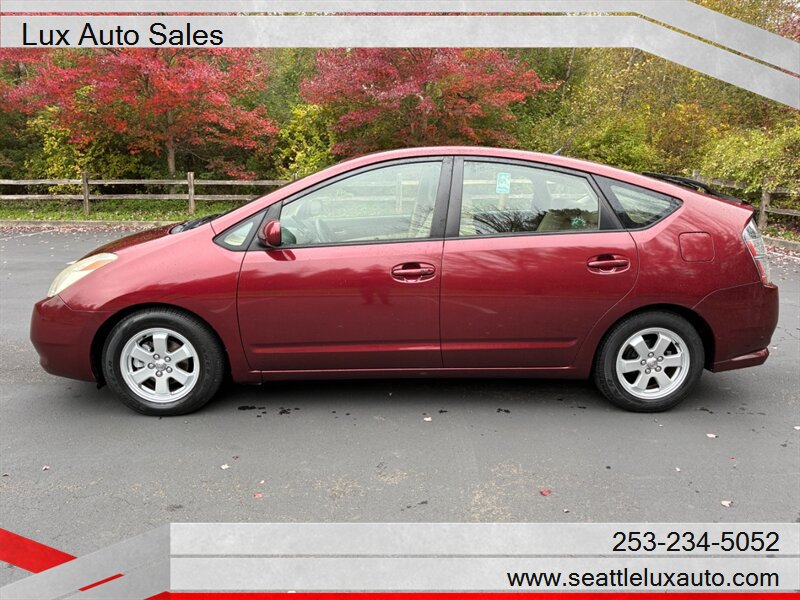 2004 Toyota Prius - Photo 2 - Woodinville, WA 98077