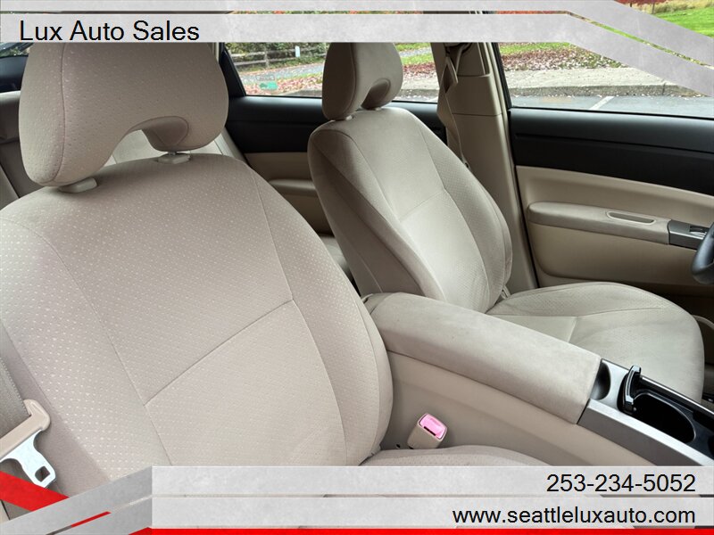 2004 Toyota Prius - Photo 24 - Woodinville, WA 98077