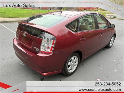 2004 Toyota Prius - Photo 5 - Woodinville, WA 98077